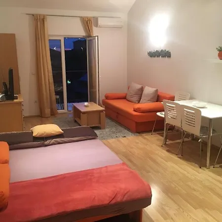 Marko Apartamento Podgora